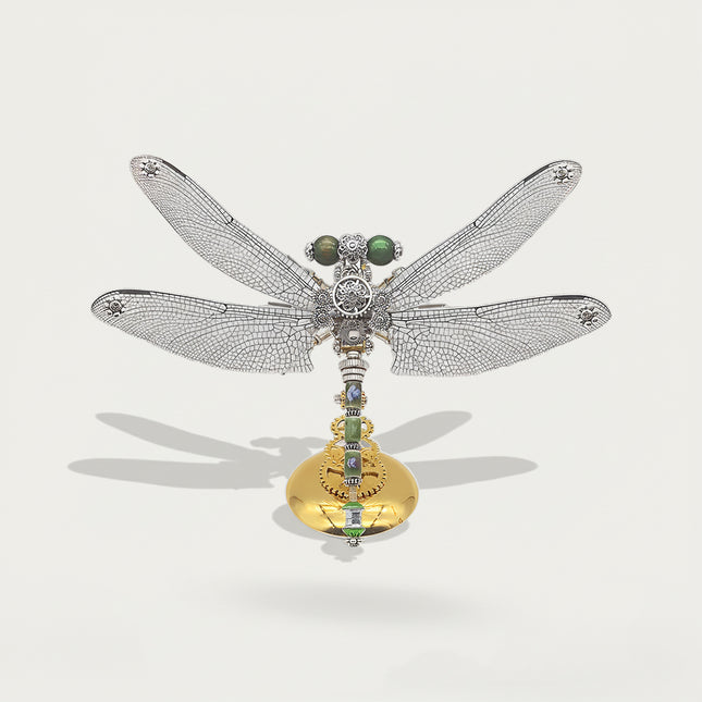 This is a Tablefunny 3D Metal Puzzle Kit, masterfully blending steampunk style with the dragonfly’s natural agility. Made of metal, it requires manual assembly, with the finished piece boasting delicate textured wings, green head decorations, and signature steampunk elements like gears and mechanical parts on its body and golden base. Retaining the creature’s delicate charm, it delivers a craft combining hands-on fun and retro-futuristic aesthetics. 