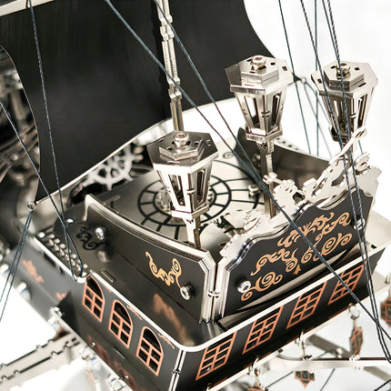 Exquisite metal craftsmanship of a DIY steampunk puzzle ship, featuring mechanical steampunk elements in a premium 3D puzzle Metal Kits format.