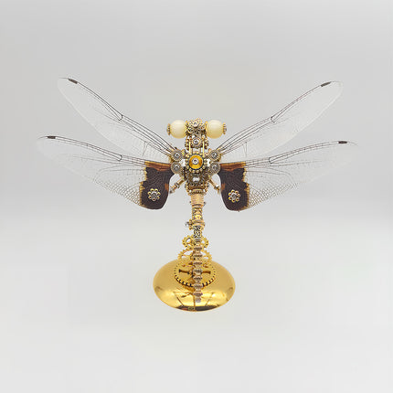 Funny Table Craft Decor - 3D Puzzle Metal Kits DIY Steampunk Dragonfly Metal Model: Assemble Intricate Parts (Gold-Plated Gears, Jeweled Wings) for a Sophisticated Desk Piece中文：趣味桌面手作装饰 - 3D 金属拼图套装 DIY 蒸汽朋克蜻蜓金属模型：拼装镀