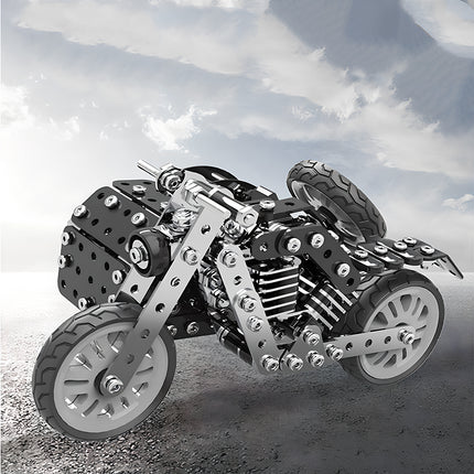 Build your own mechanical steampunk motorcycle with this DIY steampunk puzzle, a high-quality metal model and 3D puzzle Metal Kit for hobbyists and collectors.