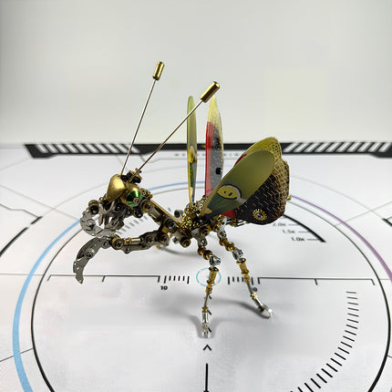 Challenging DIY steampunk puzzle of a robotic insect, showcasing the high-precision metal craftsmanship of TableFunny metal models.
