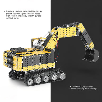 Craftsmanship feature callout banner of a mechanical steampunk mech excavator kit showcasing smooth metal blocks and anti-slip crawler tracks.