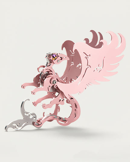 Dieses anspruchsvolle 3D-Puzzle zum Selberbauen aus unserer Metal Kits-Reihe ist ein atemberaubendes Modell aus rosafarbenem Mythical Metal mit silbernen Details. Ein wunderschönes Deko-Objekt, das Ihren Schreibtisch verschönert.